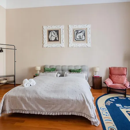 Art House Bold Luxe 3br Grand Views By Danube Lejlighed
