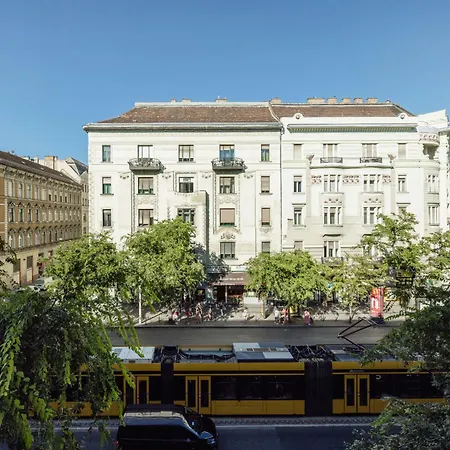 Lejlighed Art House Bold Luxe 3br Grand Views By Danube