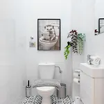 Art House Bold Luxe 3br Grand Views By Danube Budapesta
